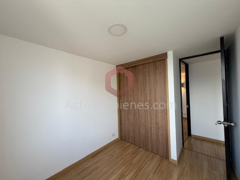 Apartamento en venta en El Carmelo Ii, Sabaneta · foto 11 de 23