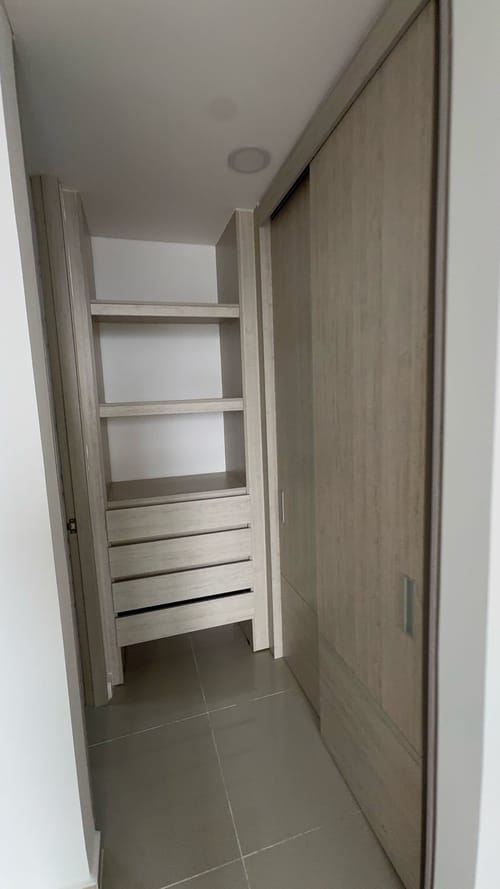 Apartamento de 3 alcobas en venta en 20 De Julio, Bucaramanga, 79 m² · foto 8 de 14