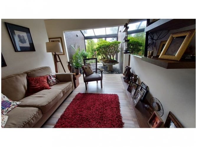 Casa de 3 alcobas en venta en El Poblado, Medellín, 1850 m² · foto 5 de 22