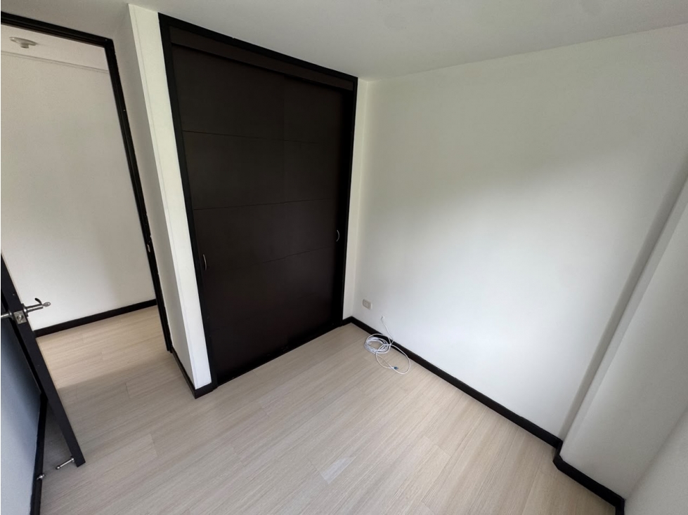 Apartamento en arriendo en El Trianon, Medellín · foto 11 de 22