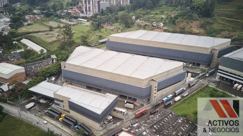 Bodega en arriendo en La Tablaza, La Estrella, 2877 m² · foto 2 de 9