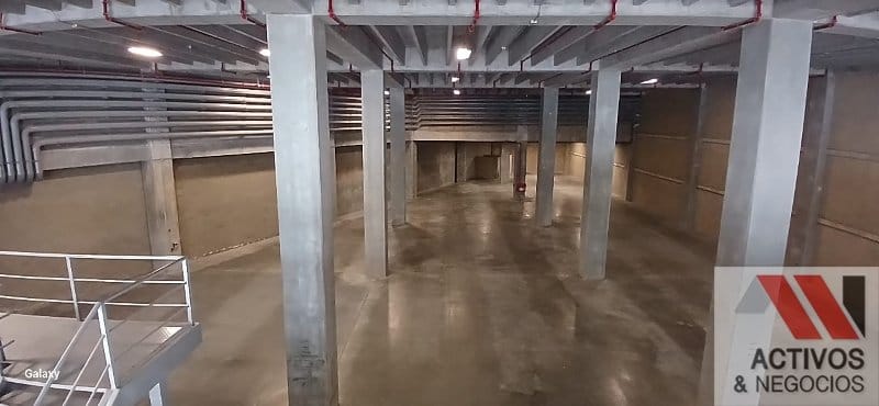 Bodega en arriendo en La Tablaza, La Estrella, 2877 m² · foto 5 de 9