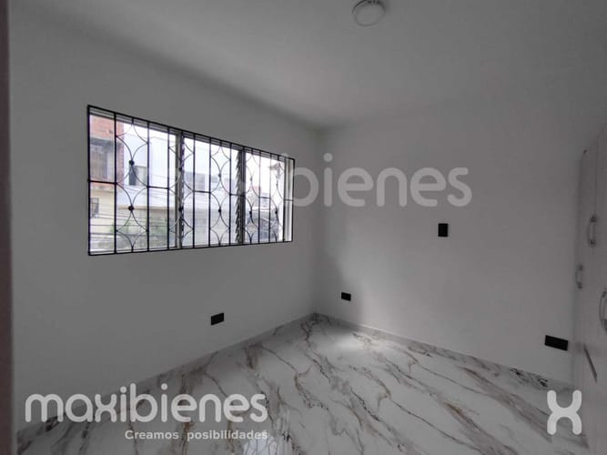 Apartamento de 3 alcobas en arriendo en Loma Del Indio, Medellín, 68 m² · foto 7 de 13