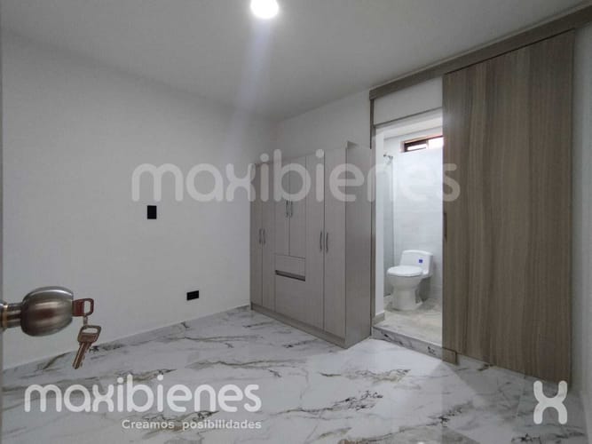 Apartamento de 3 alcobas en arriendo en Loma Del Indio, Medellín, 68 m² · foto 8 de 13