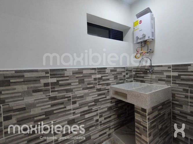 Apartamento de 3 alcobas en arriendo en Loma Del Indio, Medellín, 68 m² · foto 13 de 13