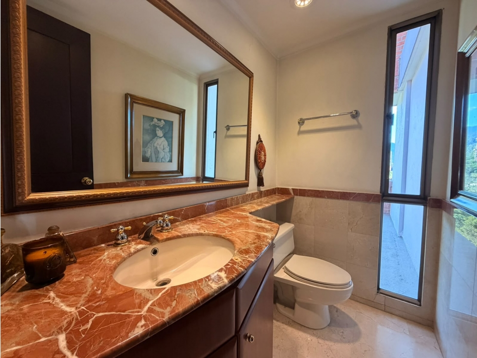 Apartamento en arriendo en El Tesoro, Medellín · foto 11 de 24