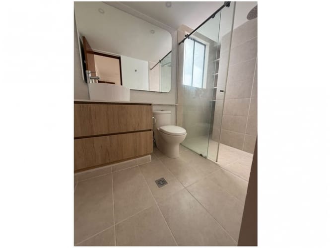 Apartamento de 3 alcobas en venta en El Diamante No. 2, Medellín, 138 m² · foto 16 de 19