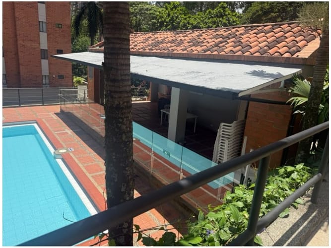 Apartamento de 3 alcobas en venta en El Diamante No. 2, Medellín, 138 m² · foto 19 de 19