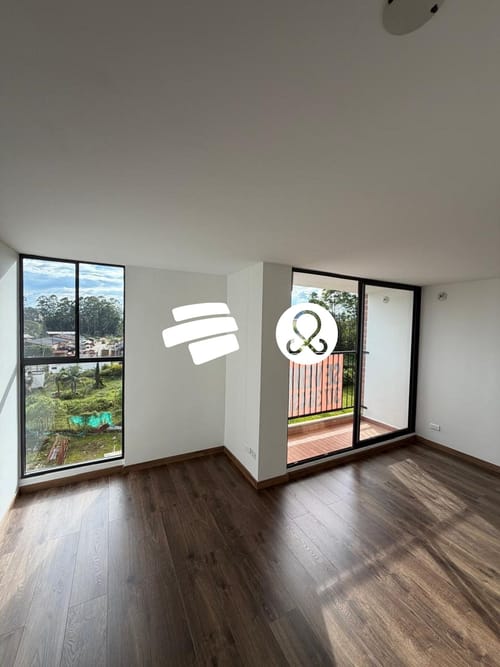 Apartamento de 2 alcobas en venta en Centro, Rionegro, 54 m² · foto 2 de 10