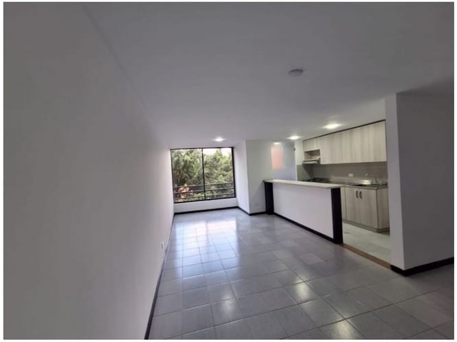 Apartamento de 3 alcobas en venta en Castropol, Medellín, 100 m² · foto 8 de 22