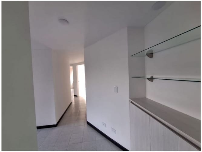 Apartamento de 3 alcobas en venta en Castropol, Medellín, 100 m² · foto 19 de 22