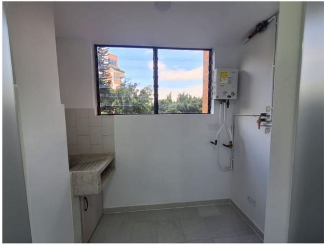 Apartamento de 3 alcobas en venta en Castropol, Medellín, 100 m² · foto 21 de 22
