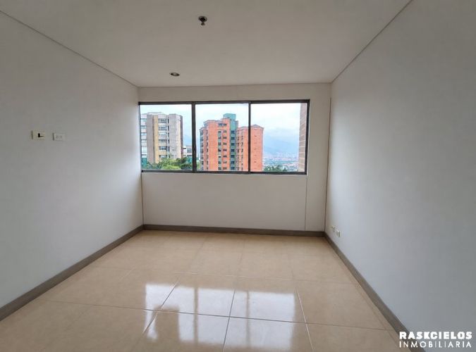 Apartamento en arriendo en El Poblado, Medellín · foto 10 de 13