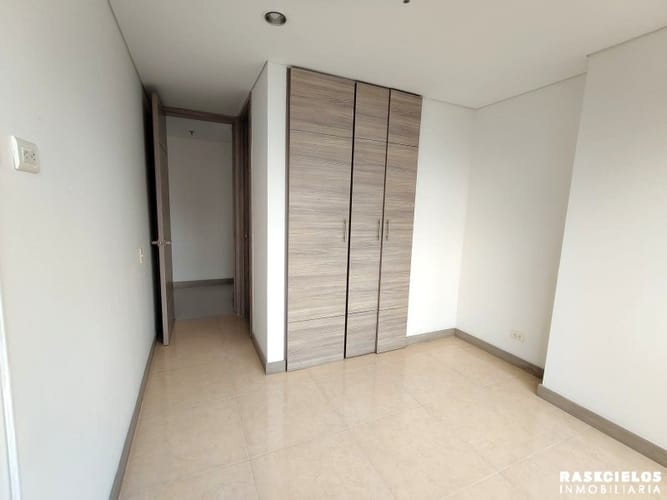 Apartamento en arriendo en El Poblado, Medellín · foto 11 de 13