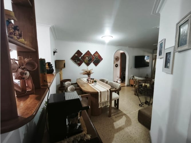 Apartamento de 2 alcobas en venta en Laureles, Medellín, 75 m² · foto 4 de 15