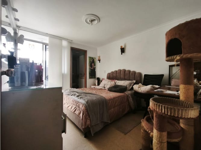 Apartamento de 2 alcobas en venta en Laureles, Medellín, 75 m² · foto 7 de 15