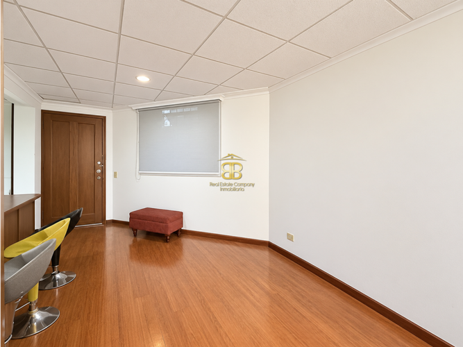 Apartamento en venta en Santa Paula, Bogotá · foto 2 de 20