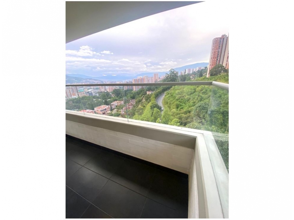Apartamento en venta en El Carmelo Ii, Sabaneta · foto 2 de 23
