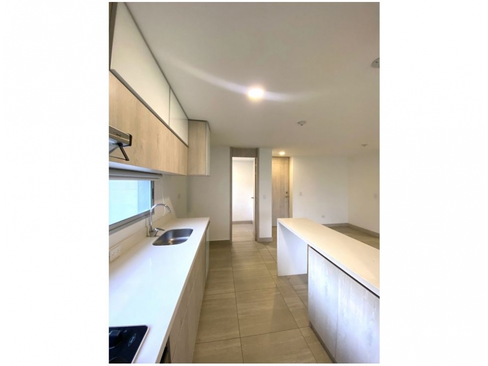 Apartamento en venta en El Carmelo Ii, Sabaneta · foto 6 de 23