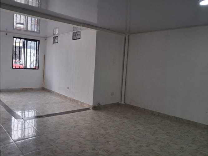 Casa de 4 alcobas en arriendo en La Cabaña, Armenia, 120 m² · foto 4 de 12