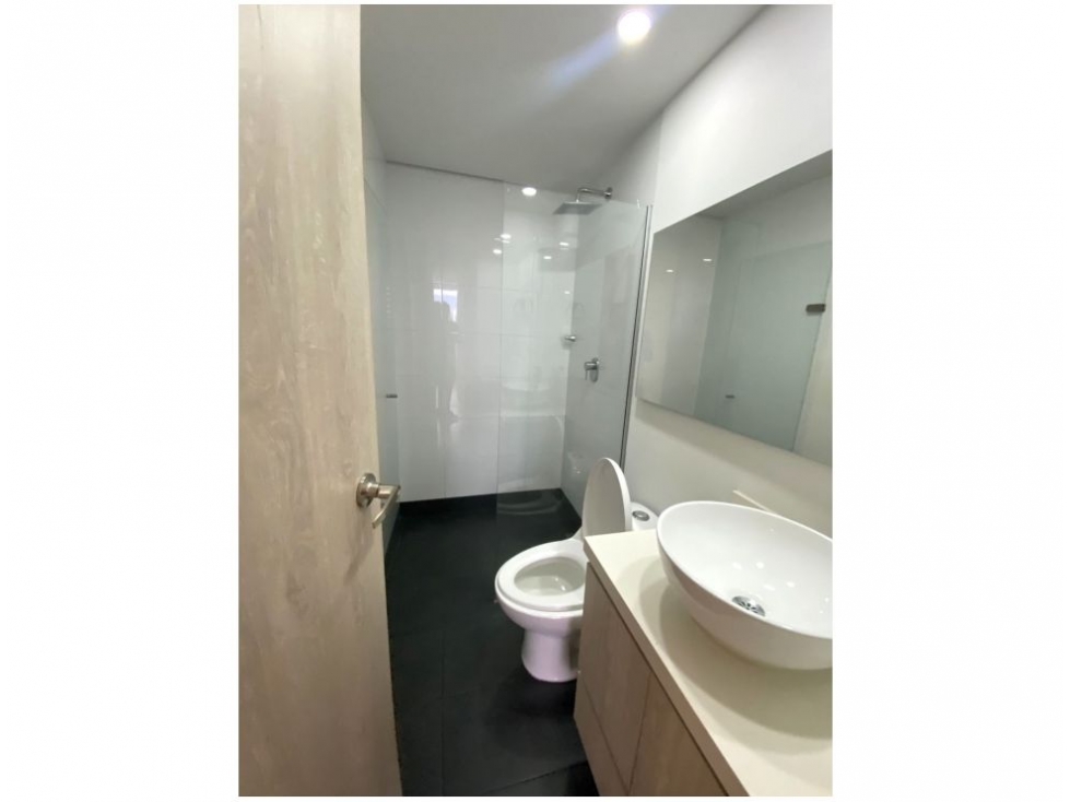 Apartamento en venta en El Carmelo Ii, Sabaneta · foto 11 de 23