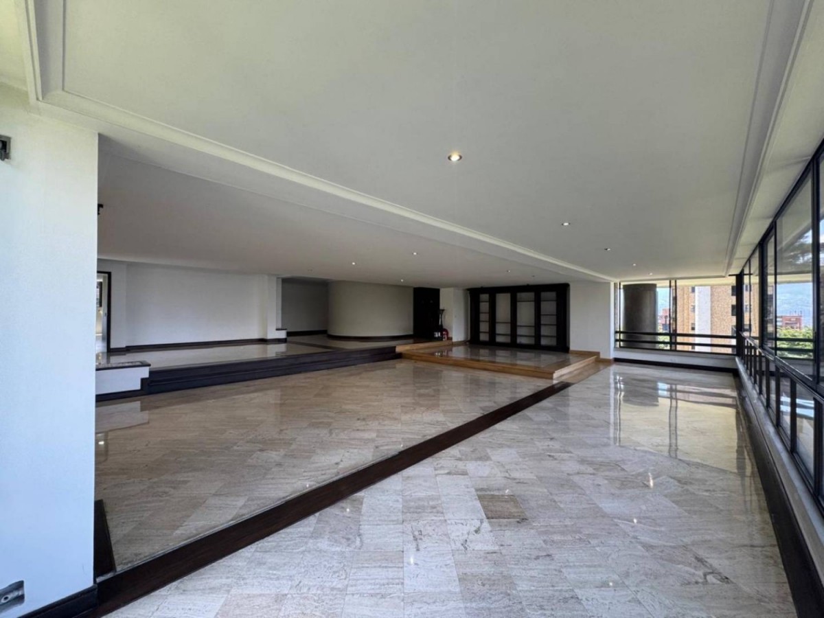 Apartamento en arriendo en San Lucas, Medellín · foto 11 de 23