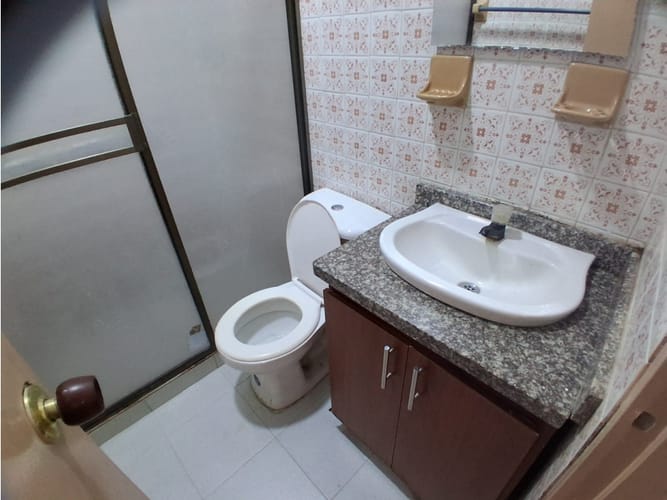 Casa de 4 alcobas en arriendo en La Cabaña, Armenia, 120 m² · foto 11 de 12