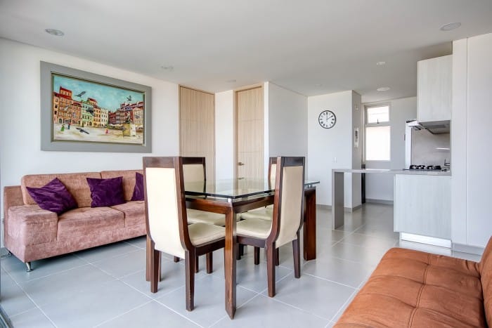 Apartamento de 2 alcobas en venta en Bellavista, Cali, 83 m² · foto 3 de 24