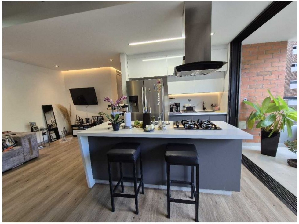 Apartamento en venta en Cumbres, Envigado · foto 6 de 17