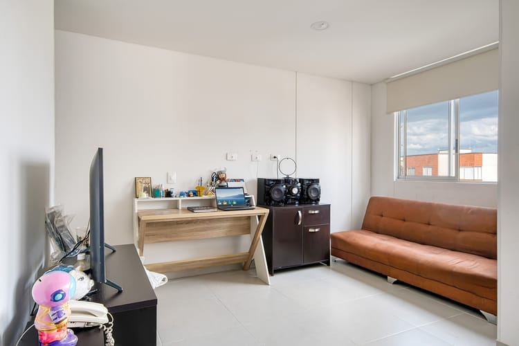 Apartamento de 2 alcobas en venta en Bellavista, Cali, 83 m² · foto 13 de 24