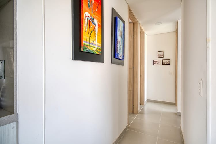 Apartamento de 2 alcobas en venta en Bellavista, Cali, 83 m² · foto 19 de 24