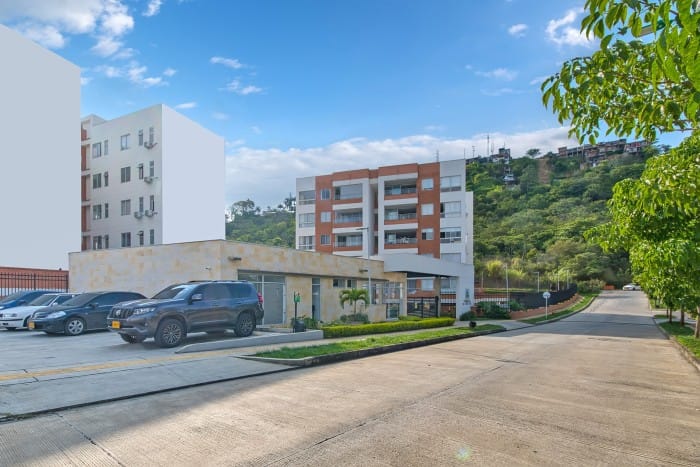 Apartamento de 2 alcobas en venta en Bellavista, Cali, 83 m² · foto 24 de 24