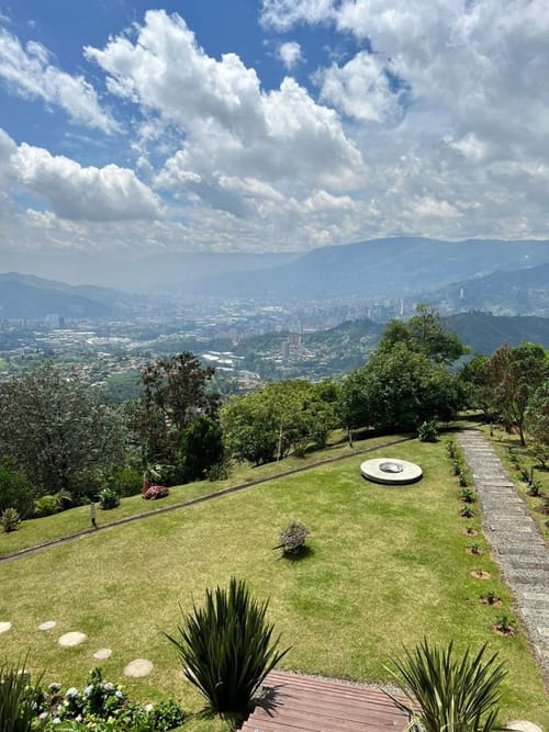 Casa de 7 alcobas en venta en La Tablaza, La Estrella, 450 m² · foto 18 de 24