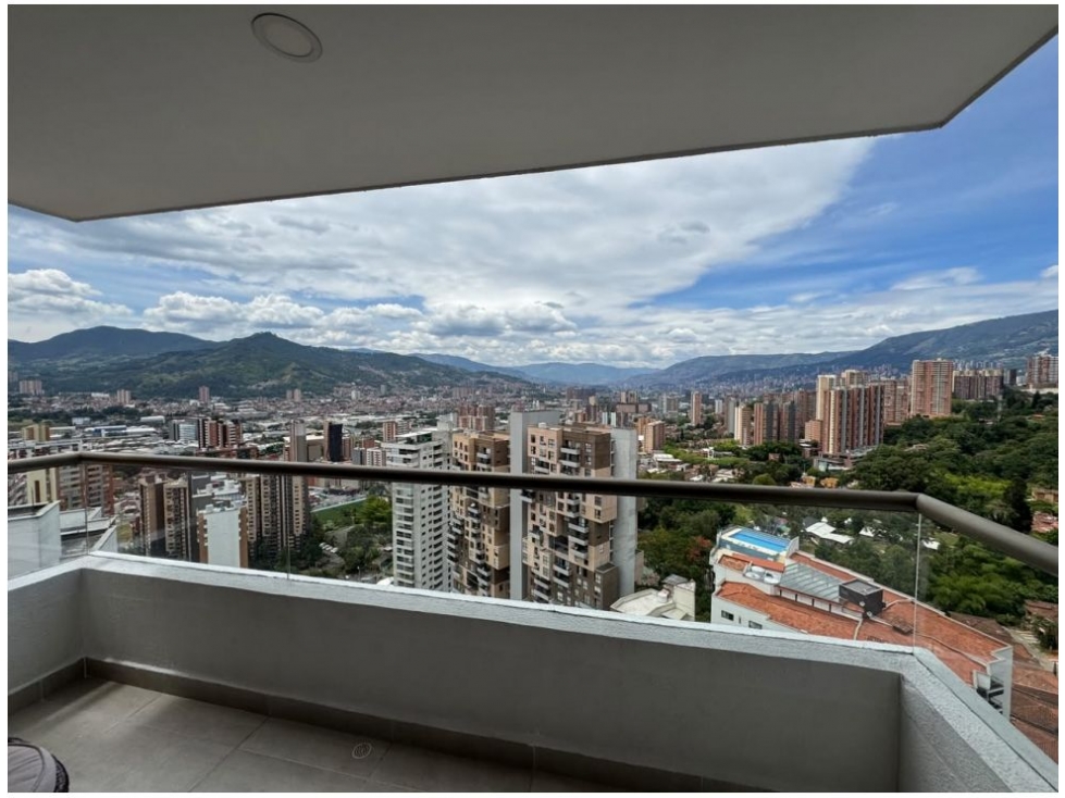 Apartamento en venta en El Carmelo Ii, Sabaneta · foto 4 de 21