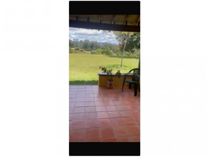 Finca en venta en El Carmen De Viboral, El Carmen de Viboral, 75 m² · foto 13 de 17