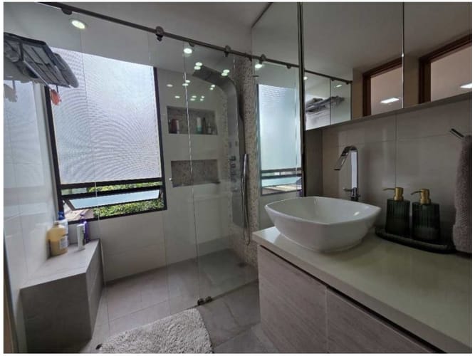 Apartamento de 4 alcobas en venta en Las Lomas, Medellín, 171 m² · foto 13 de 18