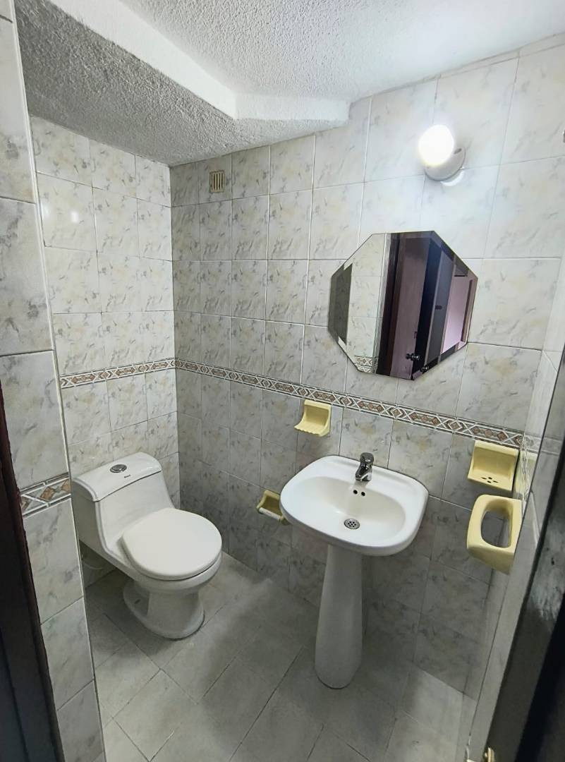 Casa en venta en San Fernando Occidental, Bogotá · foto 13 de 24