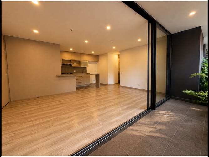 Apartamento de 3 alcobas en venta en Altos Del Poblado, Medellín, 89 m² · foto 3 de 23