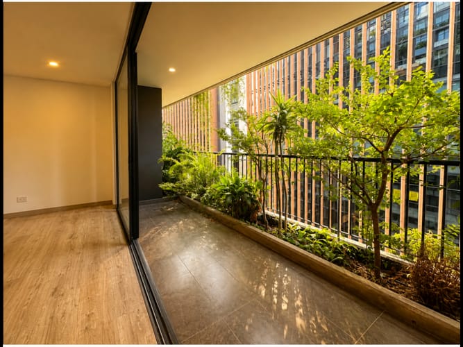Apartamento de 3 alcobas en venta en Altos Del Poblado, Medellín, 89 m² · foto 4 de 23