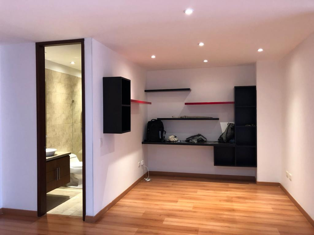 Apartamento en venta en Nuevo Country, Bogotá · foto 7 de 21