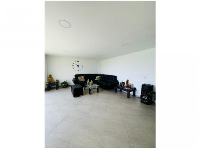 Casa de 4 alcobas en venta en Perez, Bello · foto 9 de 24
