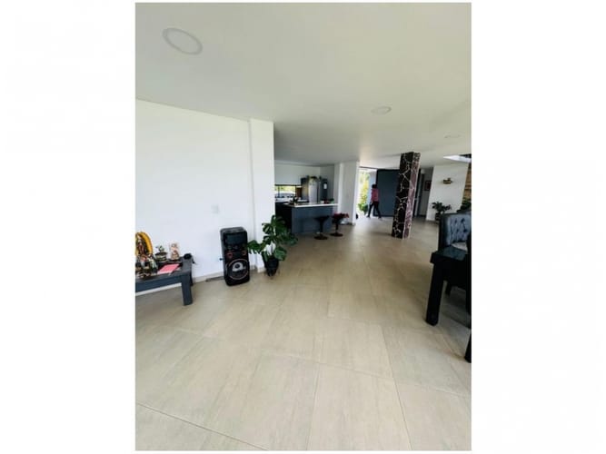 Casa de 4 alcobas en venta en Perez, Bello · foto 10 de 24