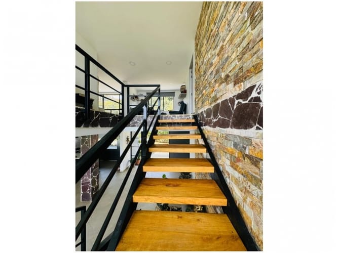 Casa de 4 alcobas en venta en Perez, Bello · foto 13 de 24