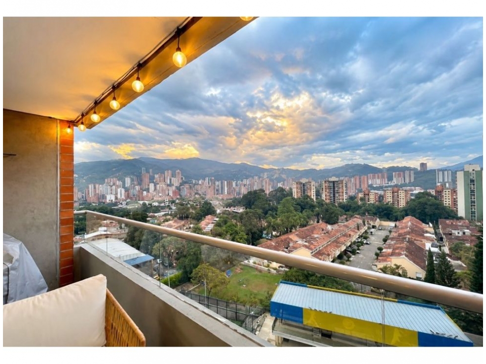 Apartamento en venta en Suramérica, La Estrella · foto 8 de 17
