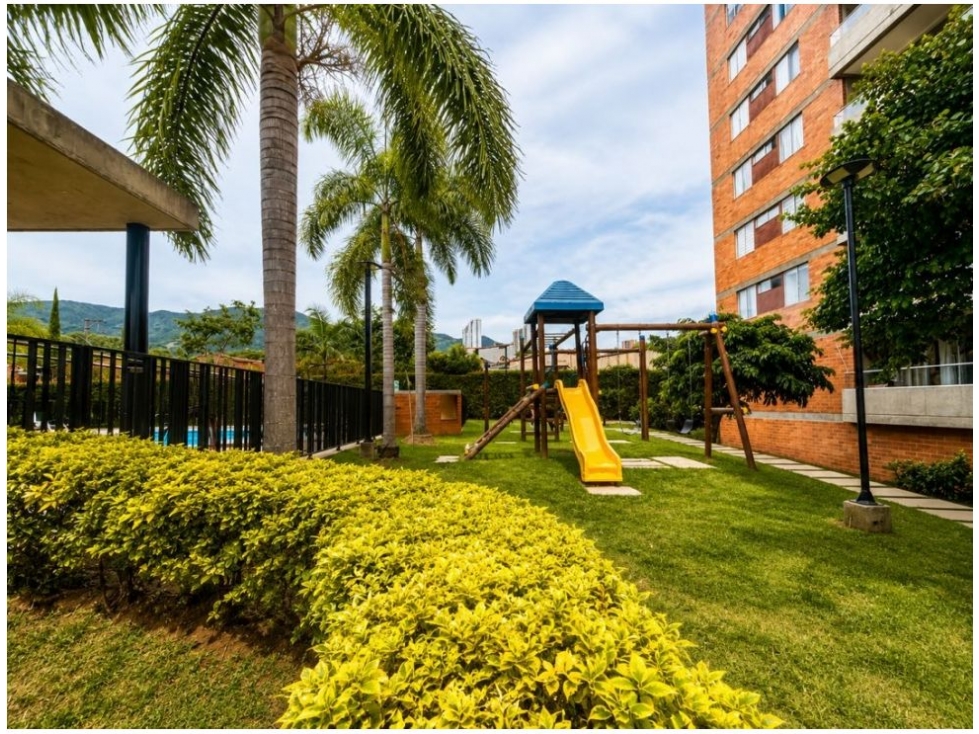 Apartamento en venta en Suramérica, La Estrella · foto 13 de 17