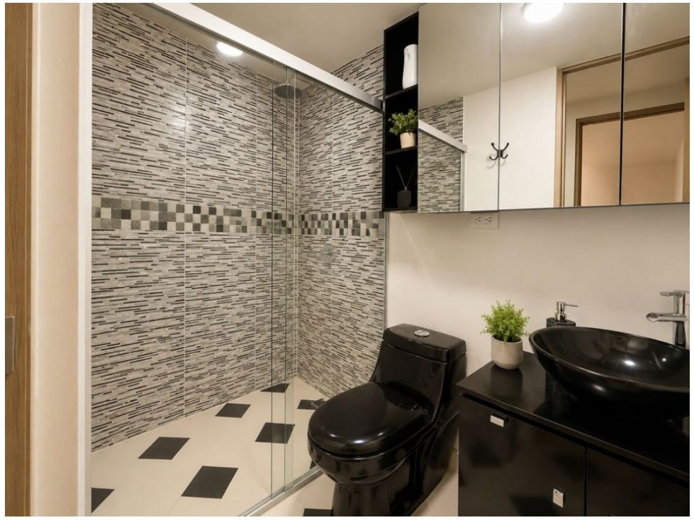 Apartamento en venta en Suramérica, La Estrella · foto 16 de 17