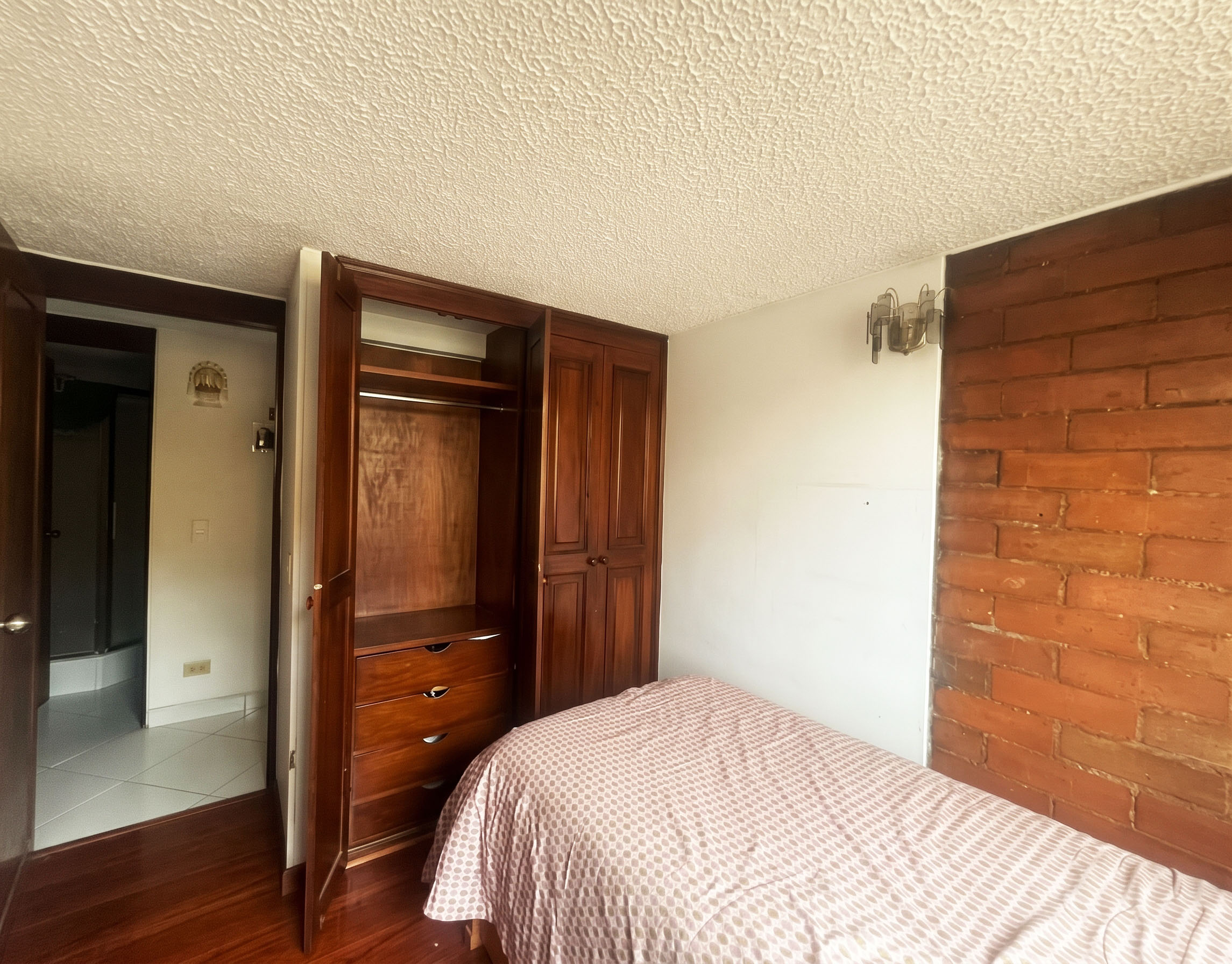 Apartamento en venta en Villa Del Prado, Bogotá · foto 5 de 17