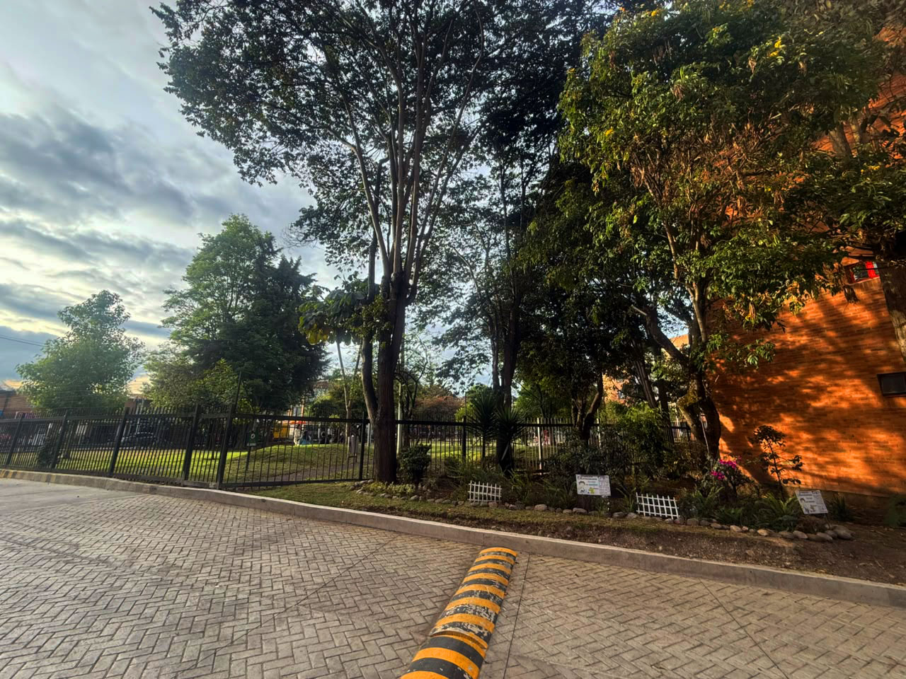Apartamento en venta en Villa Del Prado, Bogotá · foto 7 de 17