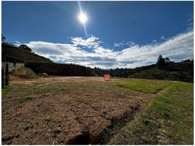 Lote en venta en Guarne, 2825 m² · foto 8 de 24