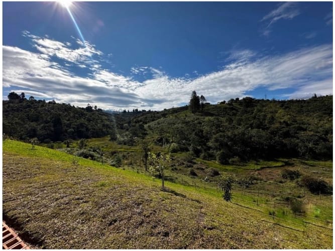 Lote en venta en Guarne, 2825 m² · foto 10 de 24